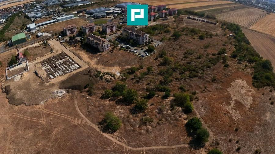 Teren agricol extravilan de 1800 mp, în Micălaca