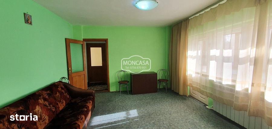 Apartament cu 2 camere semidecomandat în Central