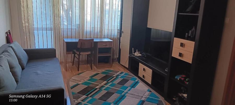 Apartament cu 2 camere semidecomandat în Obor