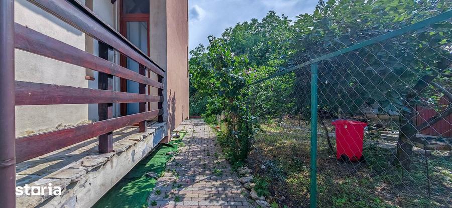 Casă cu 4 camere cu Teren 230 Mp în Apărătorii Patriei