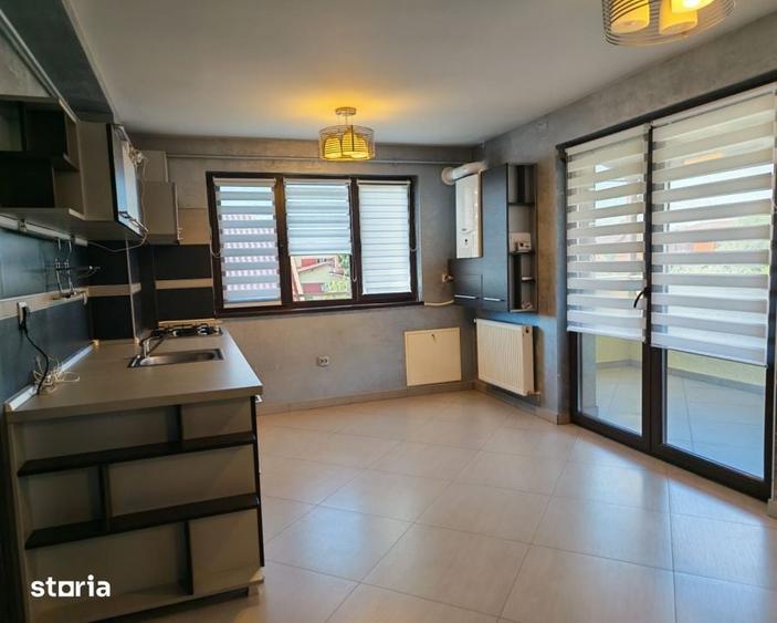 Apartament cu 4 camere în Între Lacuri
