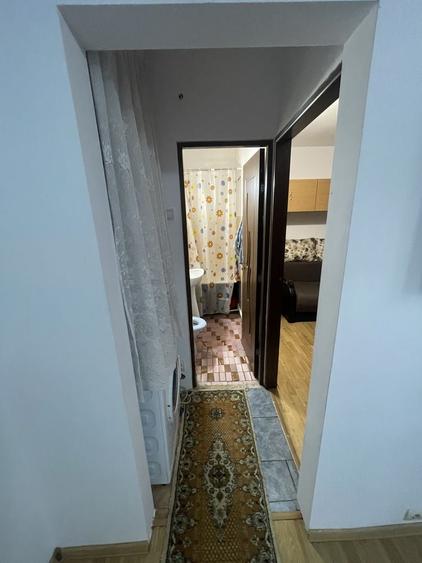 Apartament cu 2 camere semidecomandat în Zimbru
