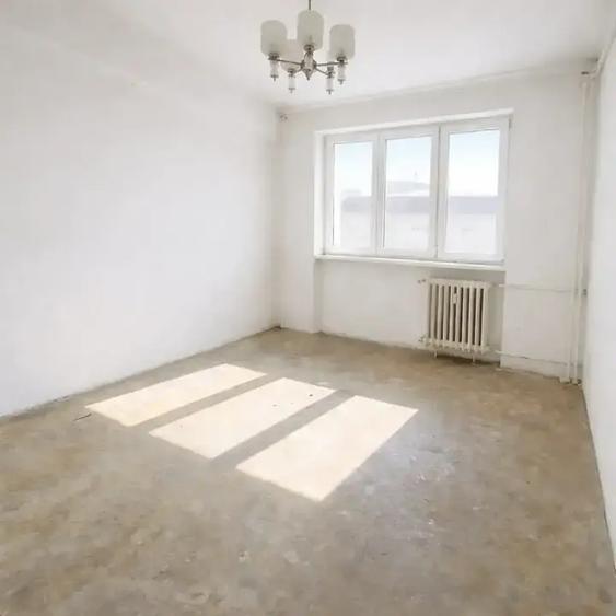Apartament cu 3 camere decomandat în Kiseleff