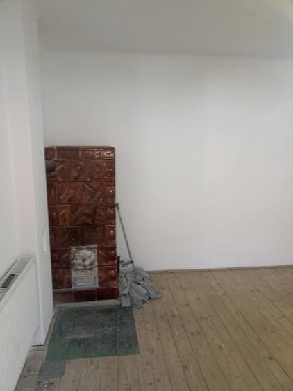 Casă cu 2 camere cu Teren 625 Mp în Central