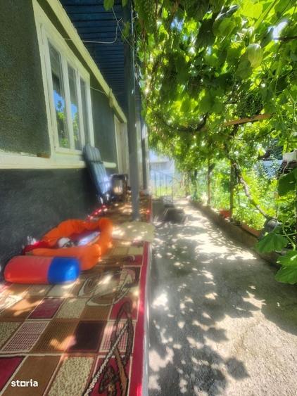 Casă cu 2 camere în Mărgineni