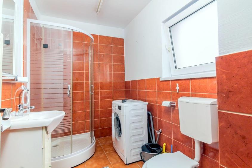Apartament cu 2 camere decomandat în Mărăști