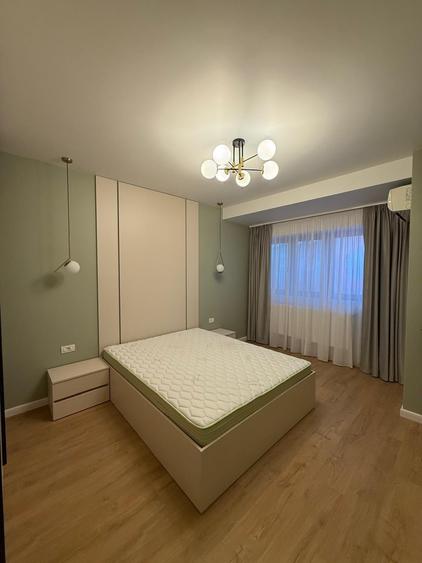Apartament cu 3 camere decomandat în Dorobanți