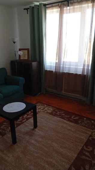 Apartment de inchiriat in zona centrala - 1