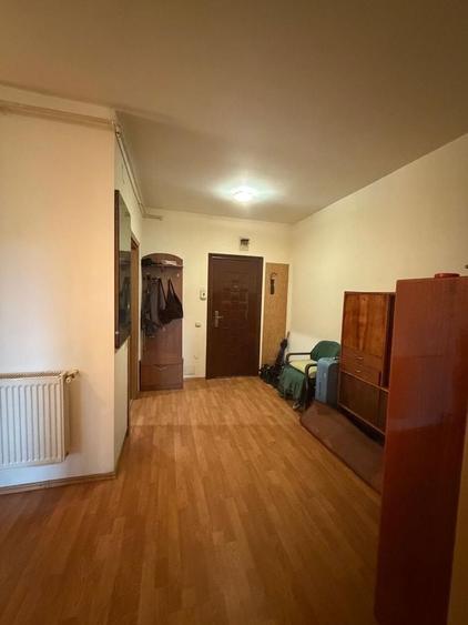 Garsonieră decomandată în Dosu Bricii