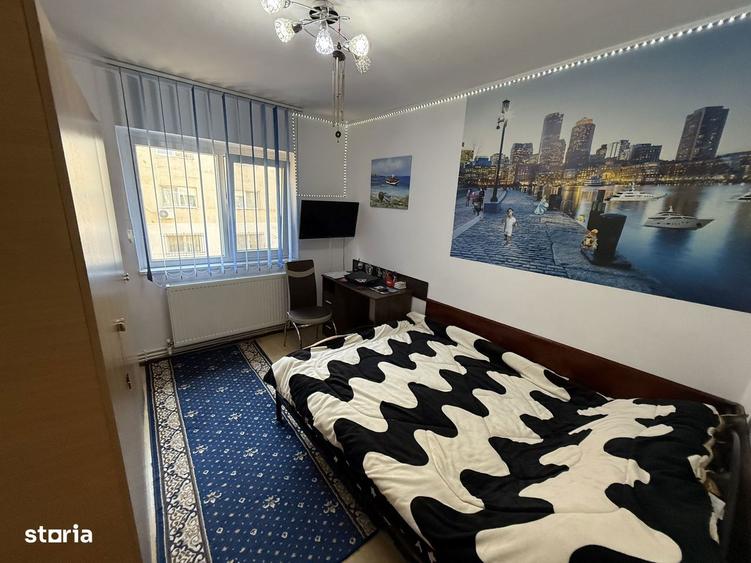 Apartament cu 3 camere decomandat, mobilat în Tomis Nord