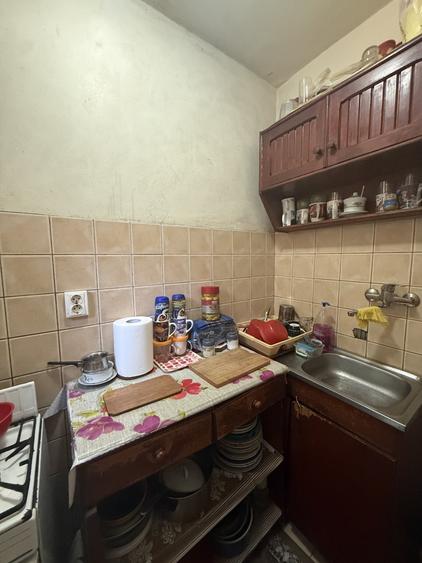 Apartament cu 2 camere nedecomandat, mobilat în P-ța Doina