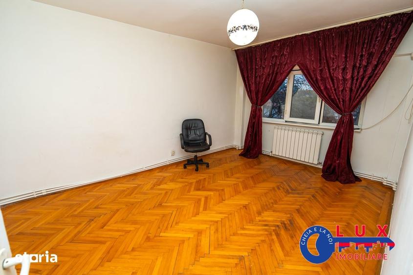 Apartament cu 3 camere în Babadag