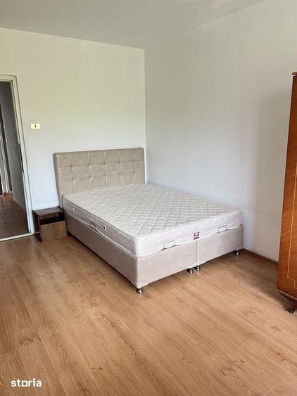 Garsonieră în Podu Roș