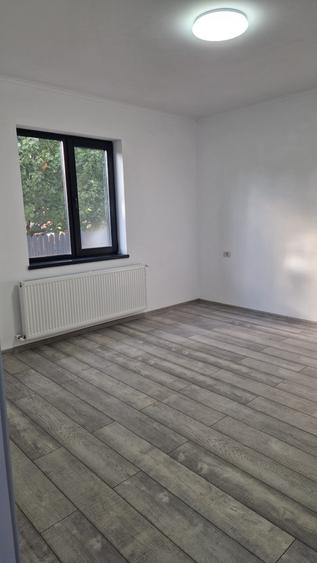 Casă cu 3 camere în Valu lui Traian