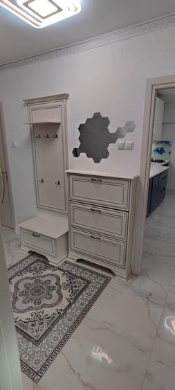 Apartament cu 3 camere decomandat în Dacia