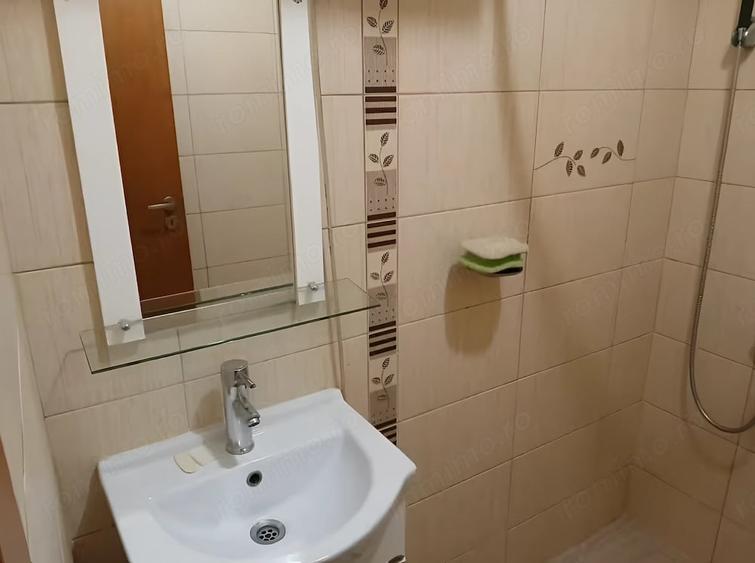 Garsonieră decomandată în Rahova