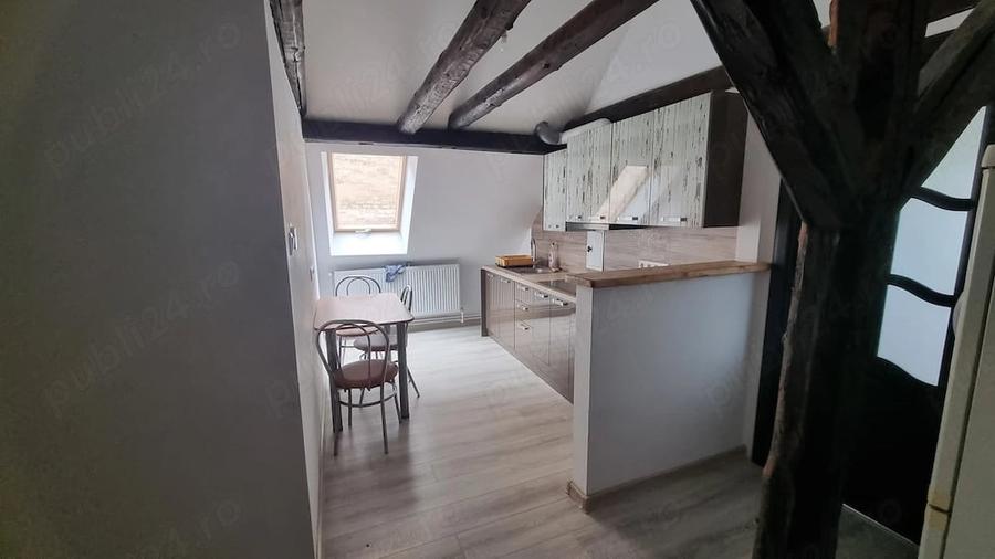 Apartament cu 2 camere semidecomandat în Central
