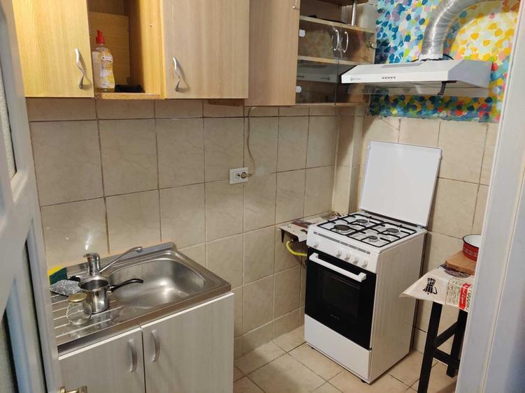 Garsonieră semidecomandată în Podul de Piatră