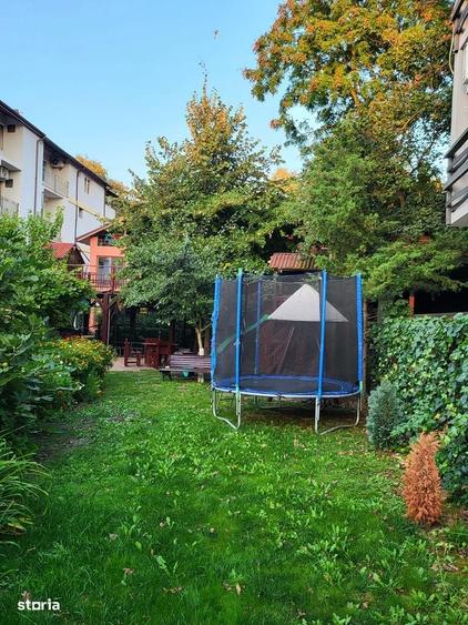 Casă cu 4 camere în Central