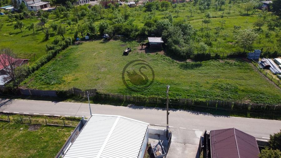 Teren Construcții intravilan de 1754 mp, în Cocoșești