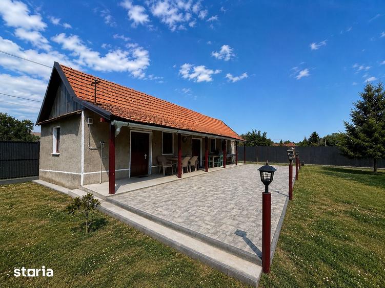 Casă cu 2 camere cu Teren 1000 Mp în Tămășeu