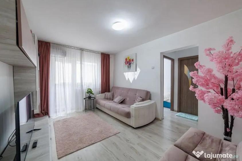 Apartament cu 2 camere semidecomandat în Trivale