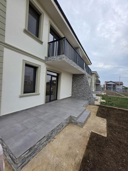 Casă cu 4 camere în Central