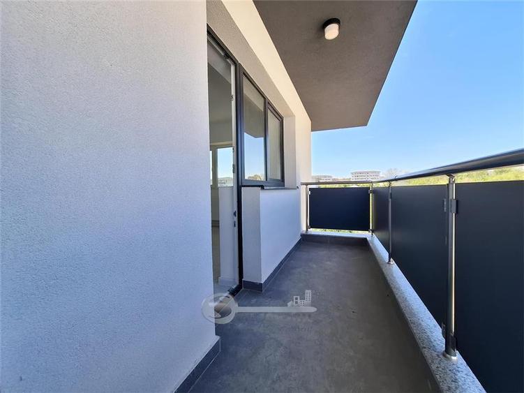 Apartament cu 3 camere decomandat în Galata
