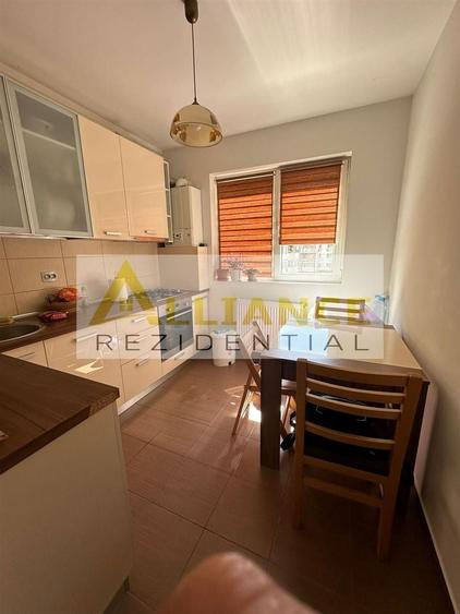 Apartament cu 2 camere decomandat, mobilat în Apărătorii Patriei