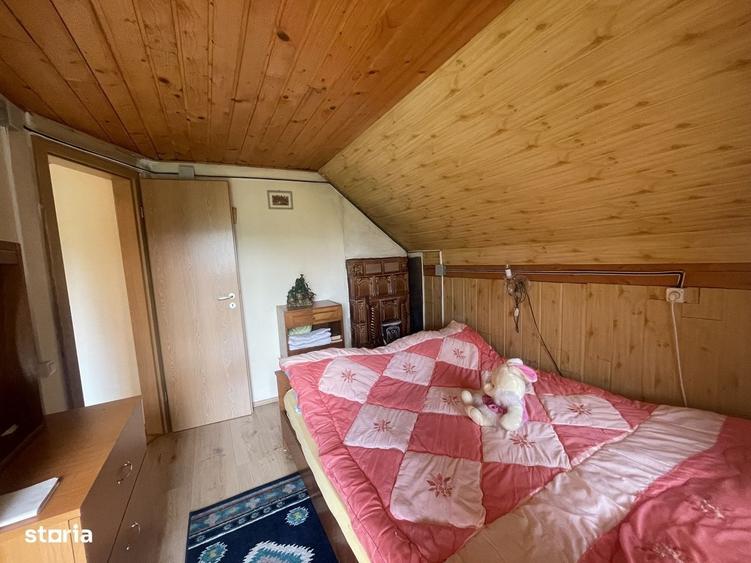 Casă cu 4 camere decomandat cu Teren 650 Mp în Central