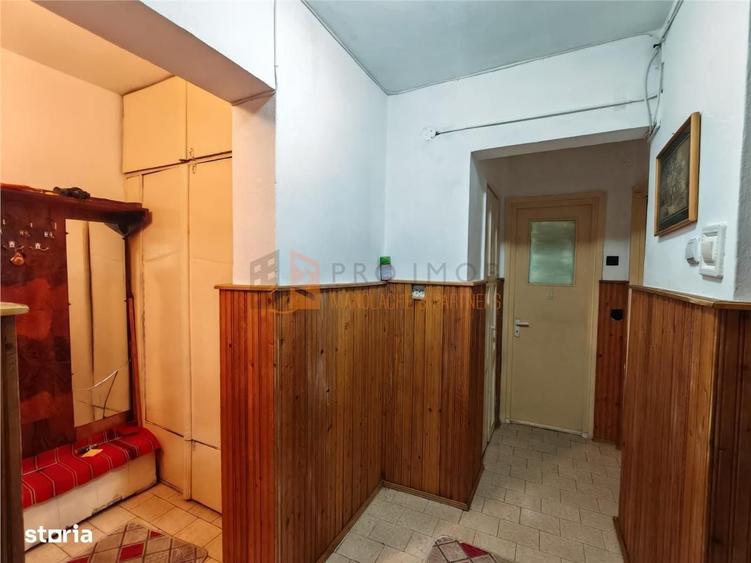 Apartament cu 2 camere decomandat în Băceni