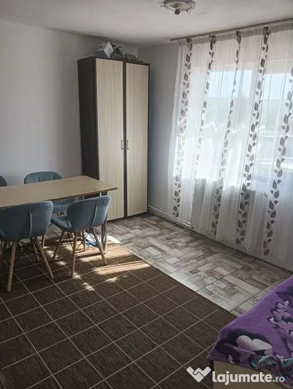 Casă cu 2 camere cu Teren 400 Mp în Pietrăria