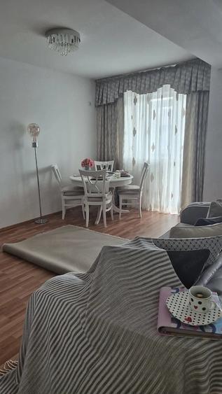Apartament cu 2 camere semidecomandat în Mihai Bravu