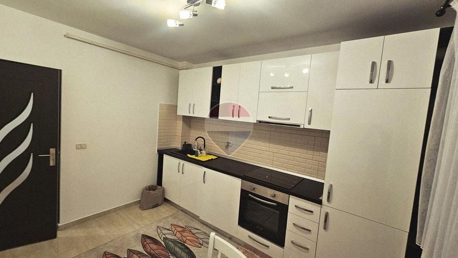 Apartament cu 2 camere decomandat, mobilat în Calea Romanului