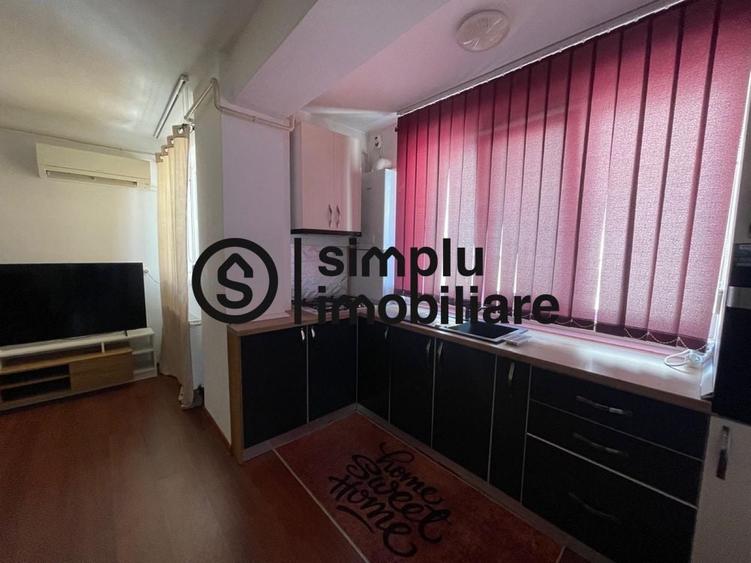Apartament cu 2 camere semidecomandat în 1 Mai
