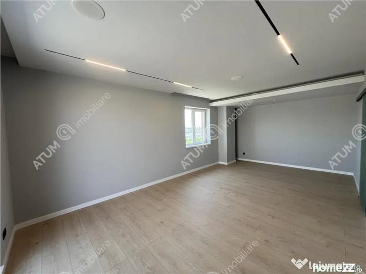 Apartament cu 3 camere decomandat în Piața Cluj