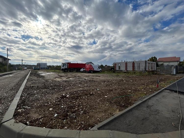 Teren Construcții intravilan de 500 mp, în Mogoșoaia