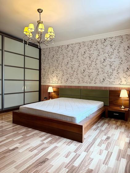 Apartament cu 3 camere decomandat în Grădina Icoanei