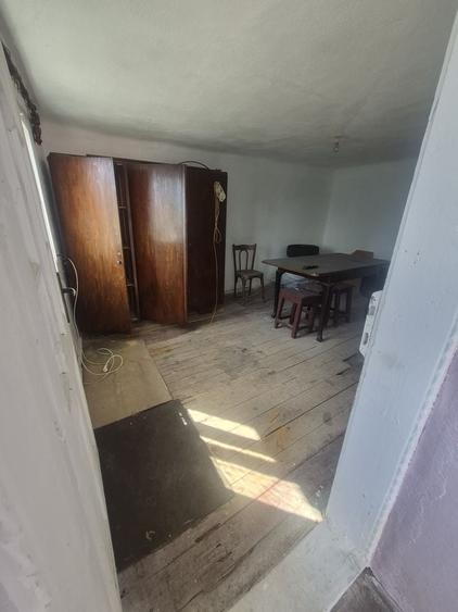Casă cu 3 camere în Valea Muscelului