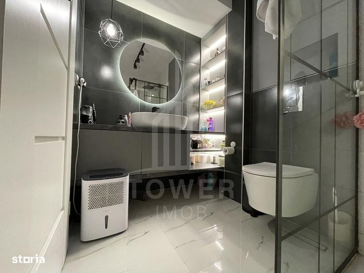Apartament cu 3 camere semidecomandat în Turnișor