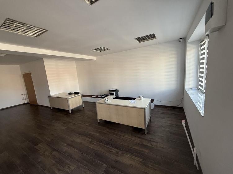 Spațiu comercial, de 137 mp, în Horea