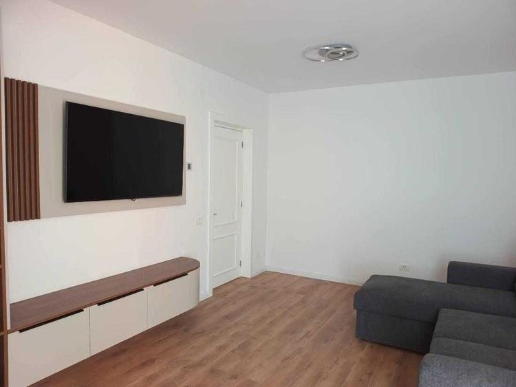 Inchiriez apartament 2 camere bloc nou ( loc parcare privat ) - 4