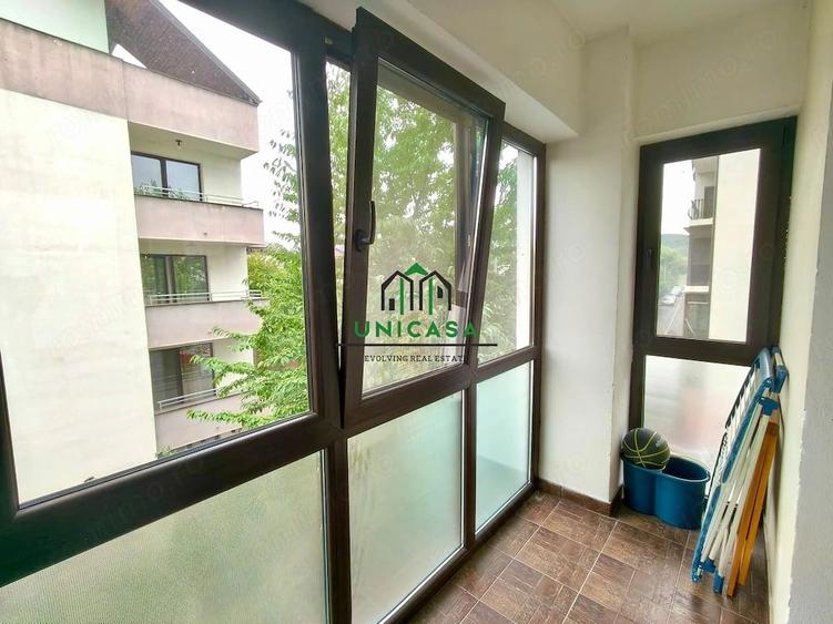 Apartament cu 3 camere decomandat în Ostroveni