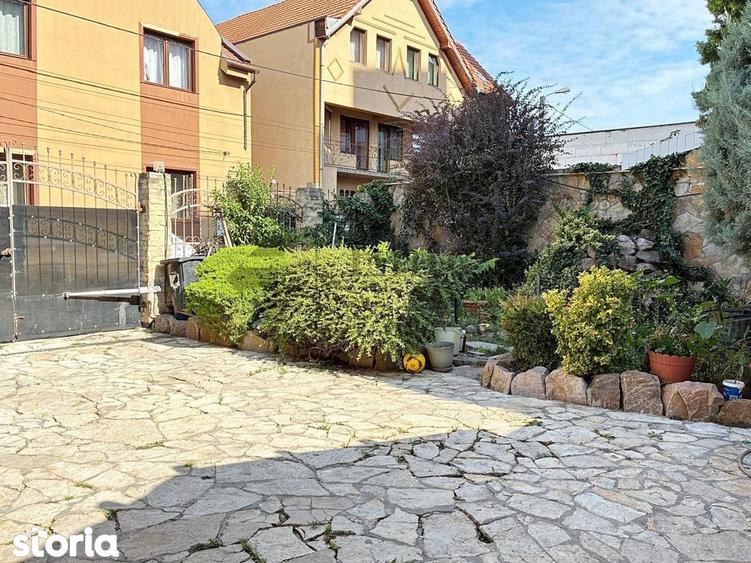 Casa singura in curte ultracentral in Oradea - 14