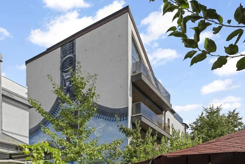 Casă cu Teren 400 Mp în Dămăroaia