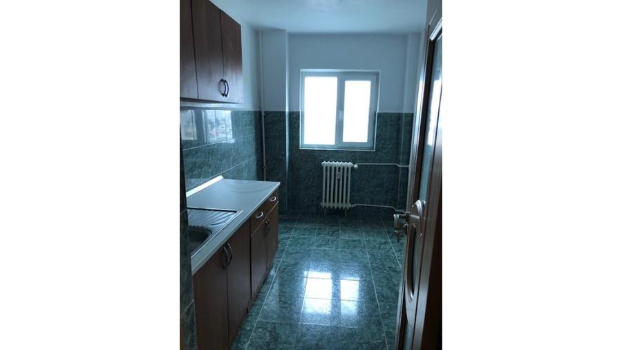 Apartament cu 2 camere decomandat în Banu Manta