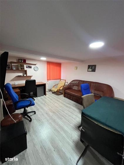 Casă cu 4 camere cu Teren 400 Mp în Central