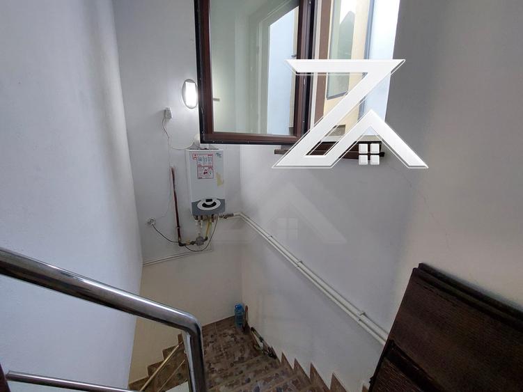 Casă individuală cu 3 camere cu Canalizare în Central