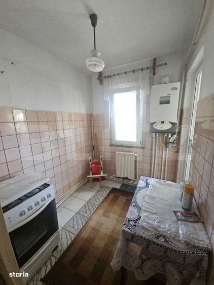 Apartament cu 3 camere în Sârbi