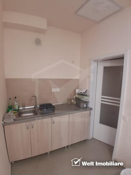 Birou, de 73 mp, în Central